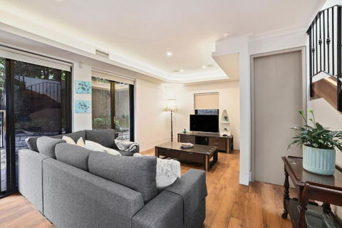 Ra Wonga - Queenscliff Beach House - Accommodation Tasmania 2