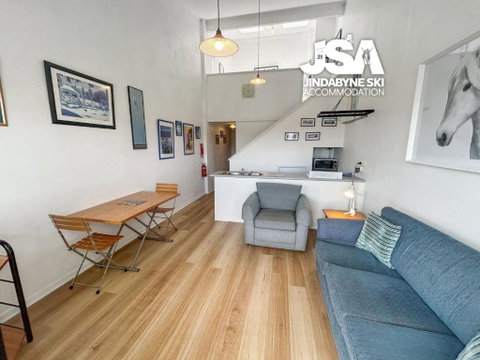 Razorback 3 - Accommodation Tasmania 2