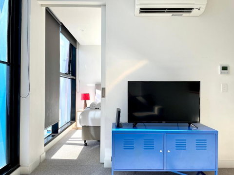 Readyset Apartments On Bouverie - Accommodation Tasmania 0