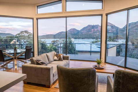At The Bay - Accommodation Tasmania 3