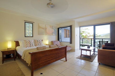 At Waterfront Whitsunday Retreat - Adults Only - Accommodation Tasmania 3