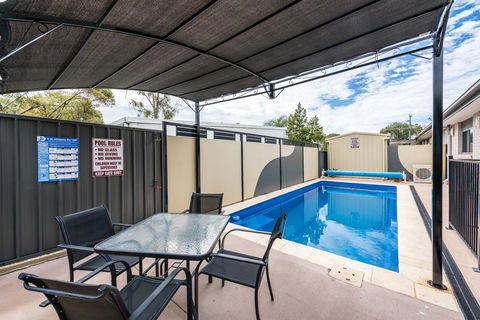Athena Studio Units - Accommodation Tasmania 3