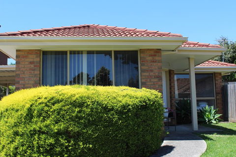 Australian Home Away @ Doncaster Anderson Creek 2 - Accommodation Tasmania 0