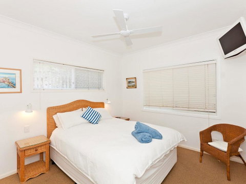 Avalon 2- Uninterrupted Views- Almost On The Beach! - Accommodation Tasmania 2