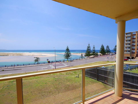 Avilla Court 1 - Accommodation Tasmania 0