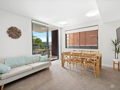 Avoca Beach Pad- 210/14-18 Cape Three Points Rd - Accommodation Tasmania 3