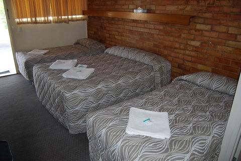 Avocado Motor Inn - Accommodation Tasmania 2