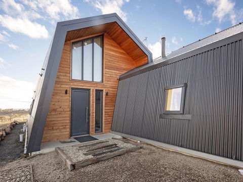 Avonside Alpine Estate Cabin 2 - Accommodation Tasmania 1