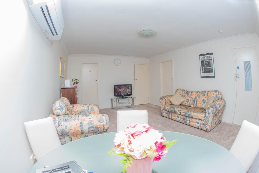 New Lambton NSW Accommodation Tasmania