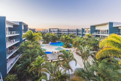 Azzura Greens Resort - Accommodation Tasmania 3