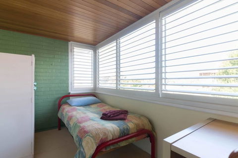 B9 Close To UWA, Swan River, Cafes And The New Children's Hospital - Accommodation Tasmania 1