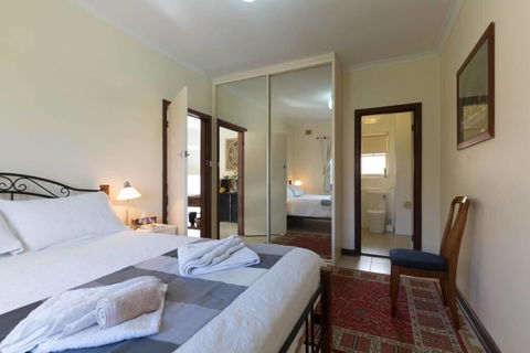 B9 Close To UWA, Swan River, Cafes And The New Children's Hospital - Accommodation Tasmania 0