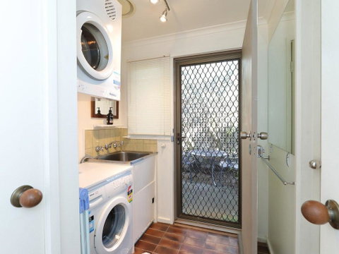 Back Beach Hideaway - Accommodation Tasmania 2