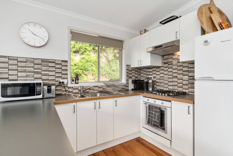 BADENOCH - Accommodation Tasmania 3