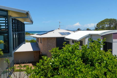 Ballantrae 8 - Sawtell, NSW - Accommodation Tasmania 3