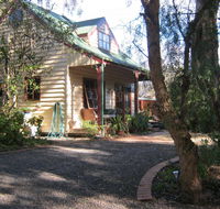 Ballarat cottages incorporating yarrowee cottage and Admirals cottage - Accommodation Tasmania