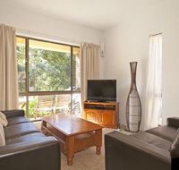 Banksia - Sawtell NSW - Accommodation Tasmania