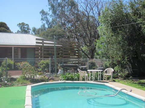 Barham Colonial Motel - Accommodation Tasmania 1