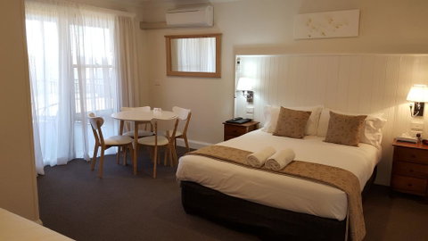 Bathurst Gold Panner - Accommodation Tasmania 0