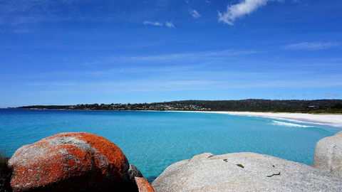 BAY OF FIRES BEACH SHACK Ocean Views From A Modern Beachhouse - Accommodation Tasmania 3