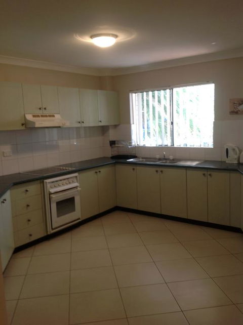 Bayview, Unit 6 - The Entrance, NSW - Accommodation Tasmania 3