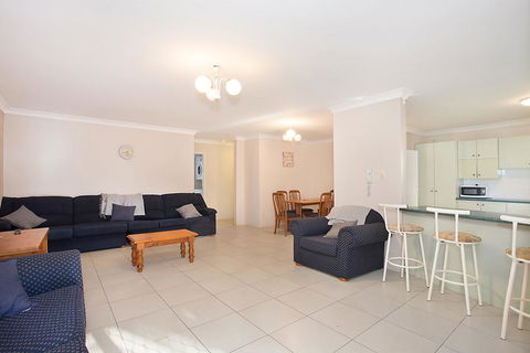 Bayview, Unit 6 - The Entrance, NSW - Accommodation Tasmania 2