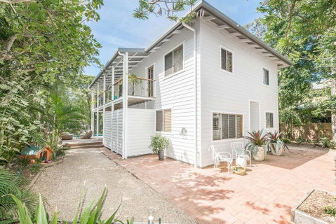 Beach Chalet - Accommodation Tasmania 3