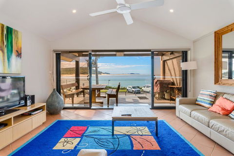 Beach Duplex 72b Marine Dr - Fingal Bay - Accommodation Tasmania 3