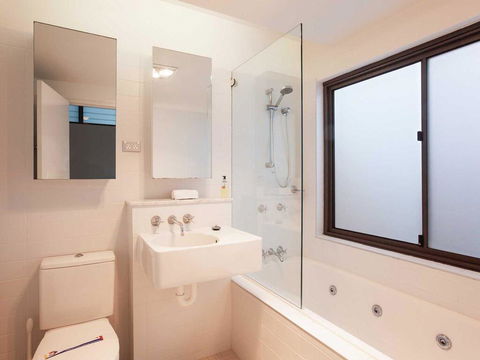 Beach House 7' 26 One Mile Close - Air Conditioned, Wifi, Foxtel, Linen - Accommodation Tasmania 1