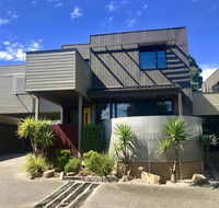 Beach Retreat Townhouse - Accommodation Tasmania