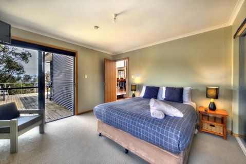 Beachcomber - Accommodation Tasmania 2