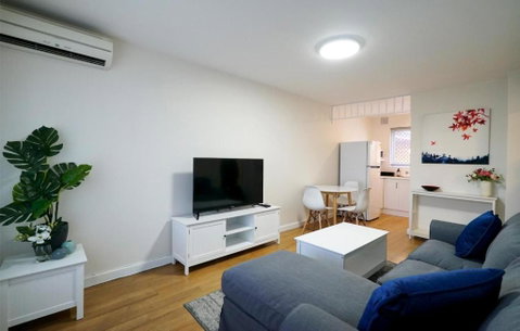 Rivervale Cosy Stunner Sleeps 2 - Accommodation Tasmania 3