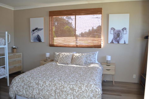 Rio Rita Ocean View Apartments - Accommodation Tasmania 0