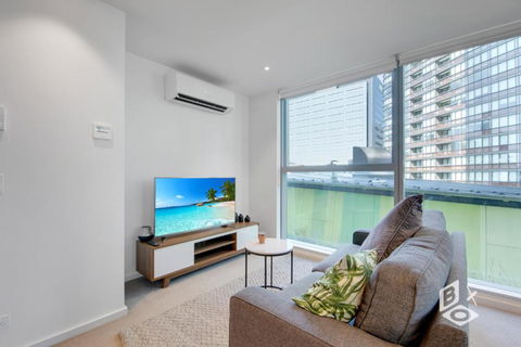 REST COLLECTION Apartments On Collins Docklands - Accommodation Tasmania 0