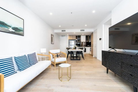 Restful Apt Near ANZAC Park West - Accommodation Tasmania 1