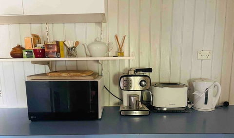 Red Steps - Family & Pet Friendly - Accommodation Tasmania 2
