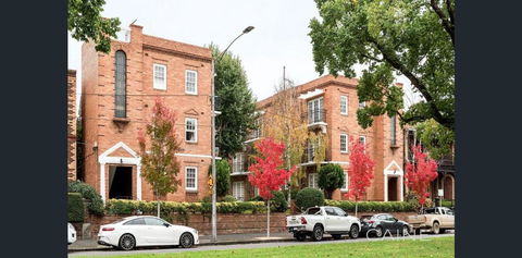 Regents Gate 53 - Accommodation Tasmania 2