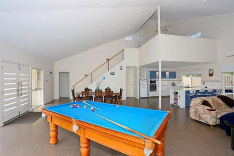 Relax At Falcon By The Bay - Accommodation Tasmania 1
