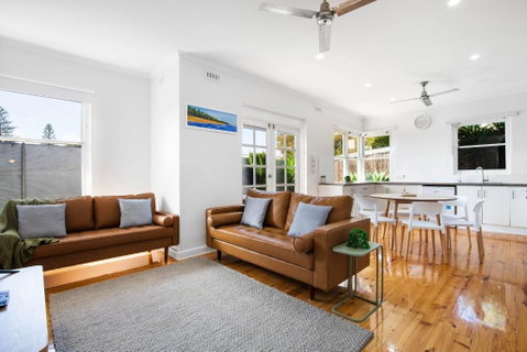 Relaxing 3BR Beachside Haven Grange - Accommodation Tasmania 1