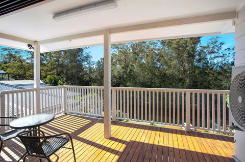 Renovated Coastal Getaway With Water Views - Accommodation Tasmania 1