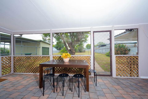 Renovated Little Cottage Aberdare Hunter Valley - Accommodation Tasmania 3