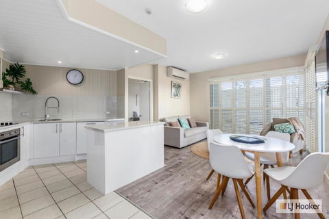 RESORT ON THE BEACH 1219/20 - Accommodation Tasmania 2