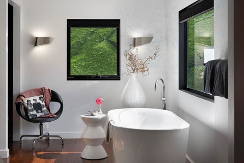 Reverie 101 - Accommodation Tasmania 1