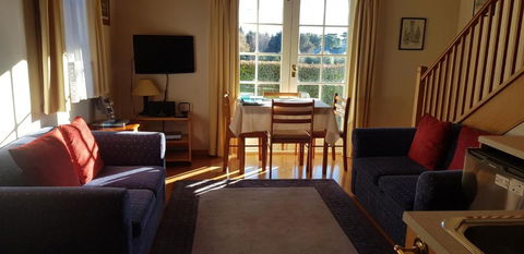 Richmond Barracks - Accommodation Tasmania 2