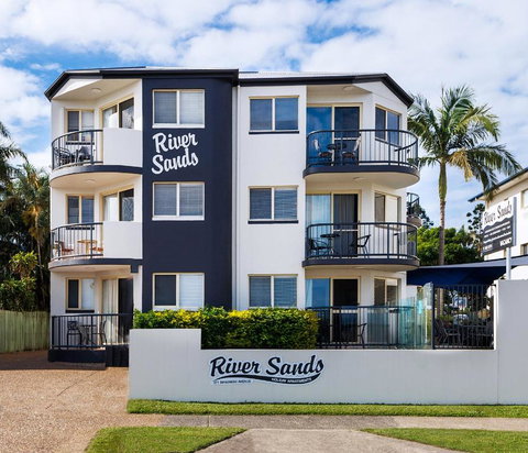 River Sands Apartments - Accommodation Tasmania 0