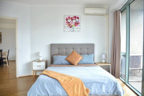 RiverView Spacious 3BR2Bath2Car WifiPoolGym Crown - Accommodation Tasmania 1