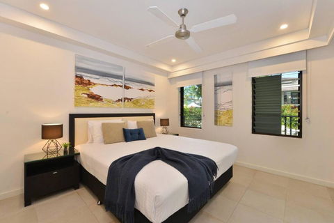 Resort-style Swim Out - A True Tropical Oasis - Accommodation Tasmania 2