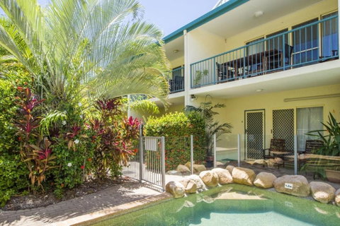 SAILS 9 Beachfront Getaway Horseshoe Bay - Accommodation Tasmania 2