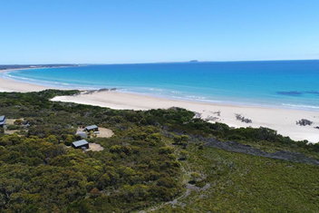 Rocky Cape Retreat with Accommodation Tasmania