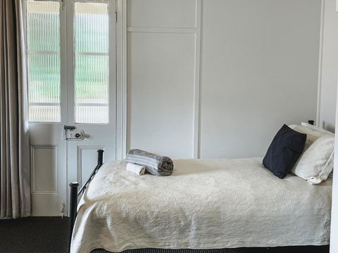 Roma Cottage On Roma Orchard - Accommodation Tasmania 3